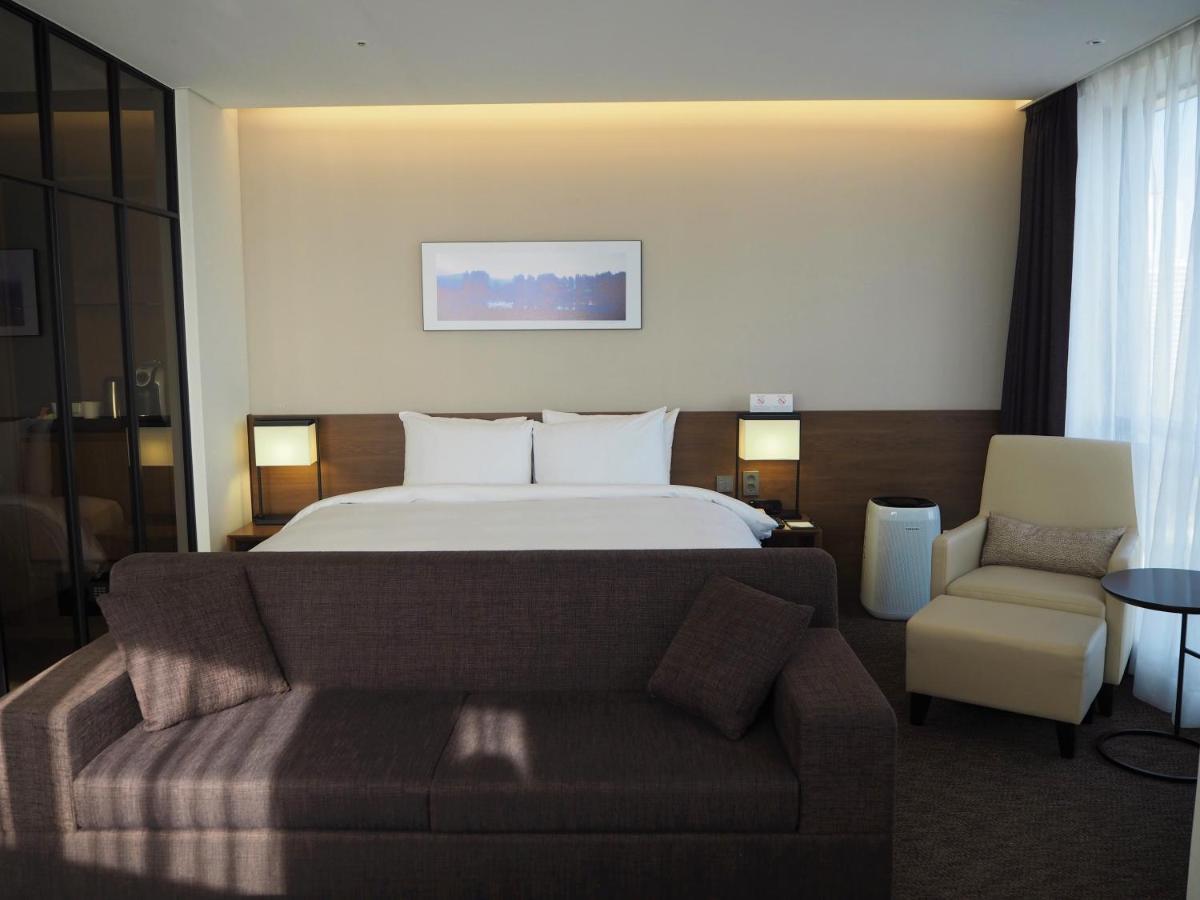 Ramada Encore By Wyndham Busan Haeundae Exterior photo