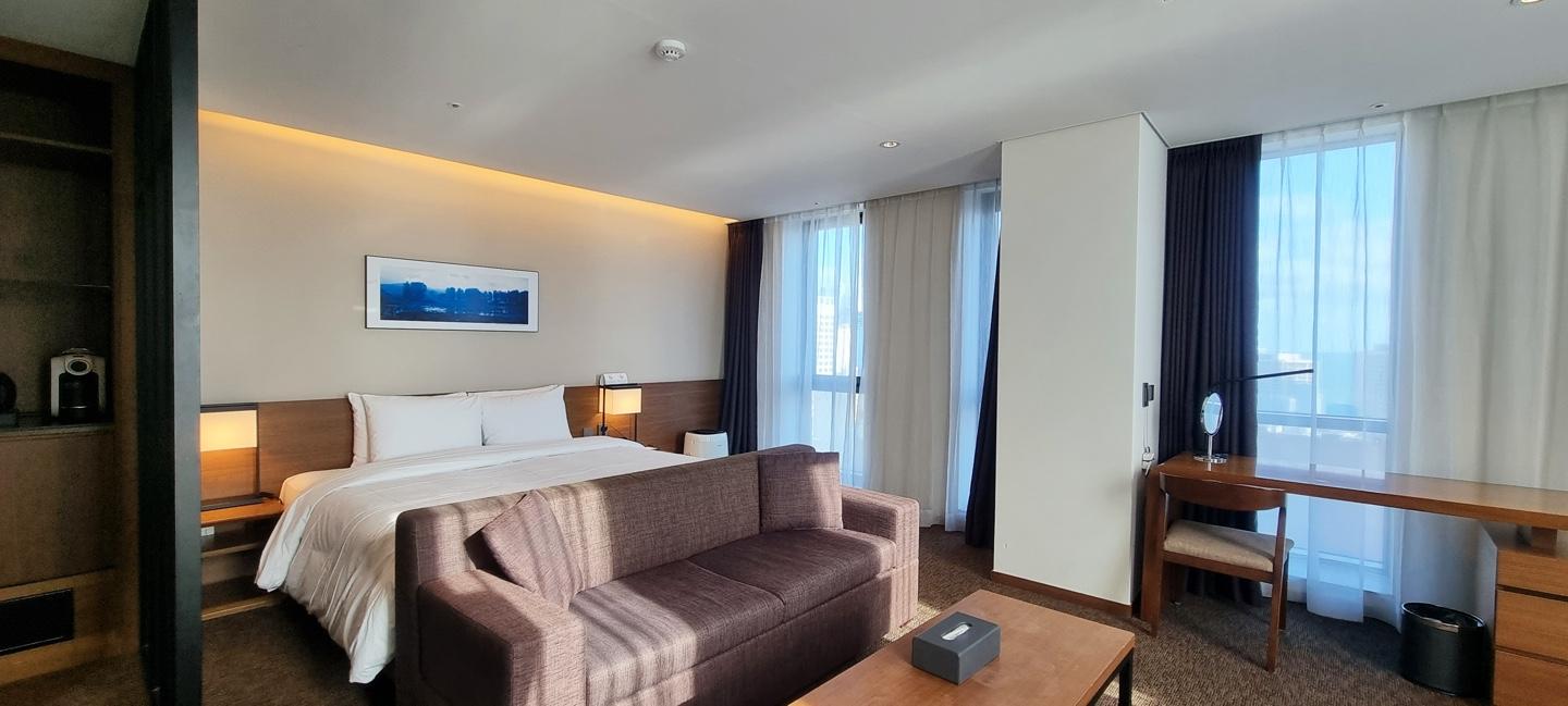 Ramada Encore By Wyndham Busan Haeundae Exterior photo